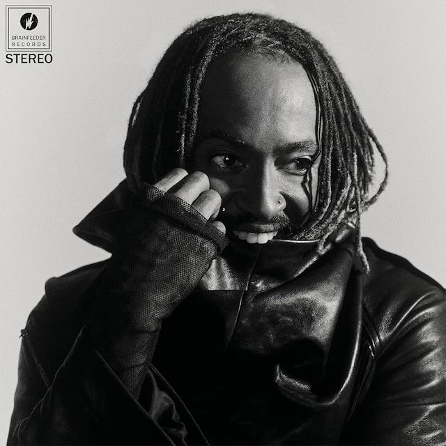 Cover di Distracted 